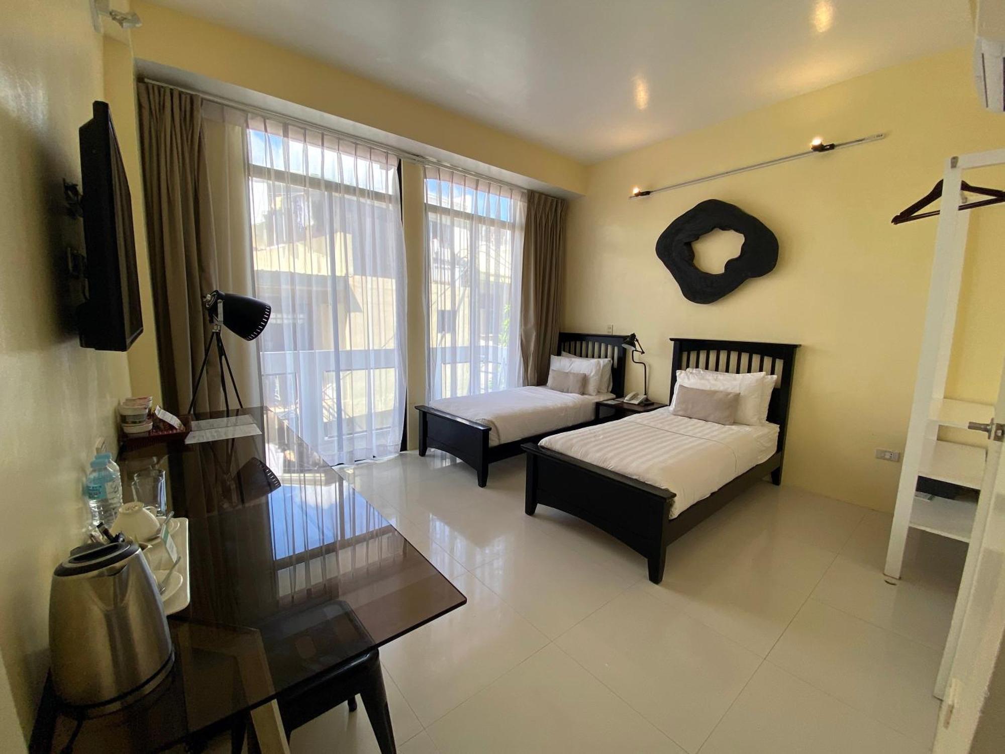 Luxx Boutique Boracay Hotel Balabag (Boracay)
