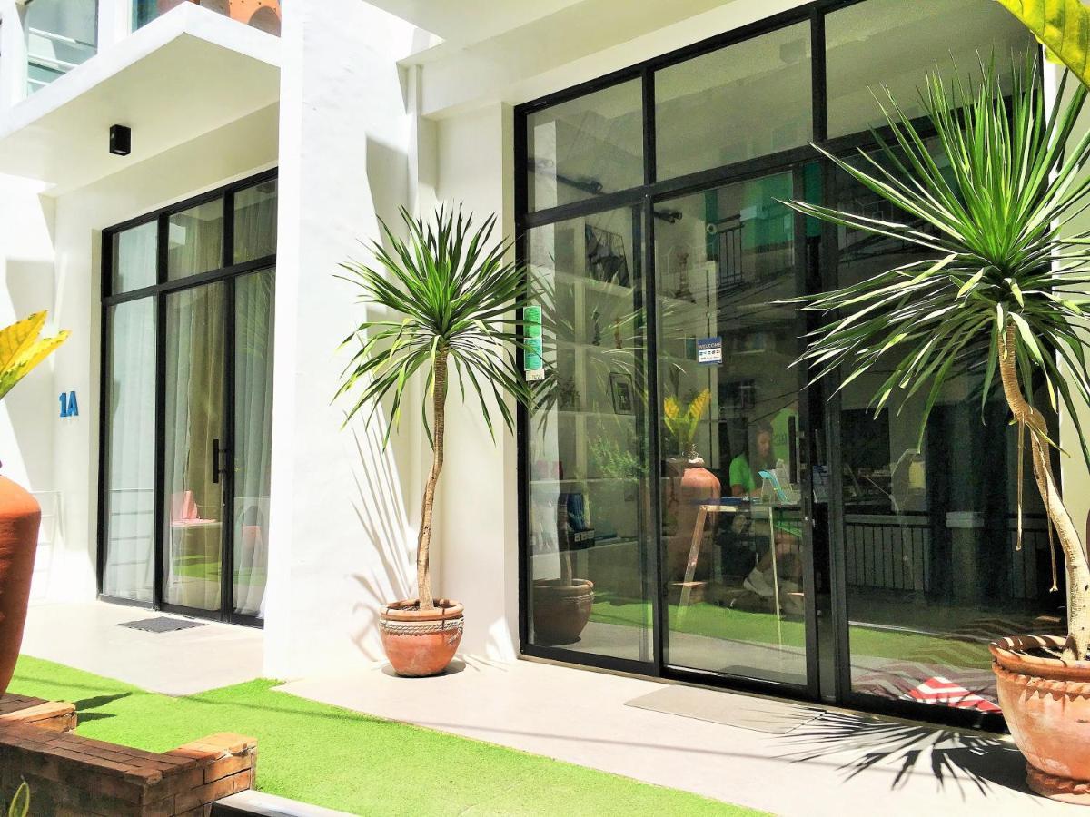 Luxx Boutique Boracay